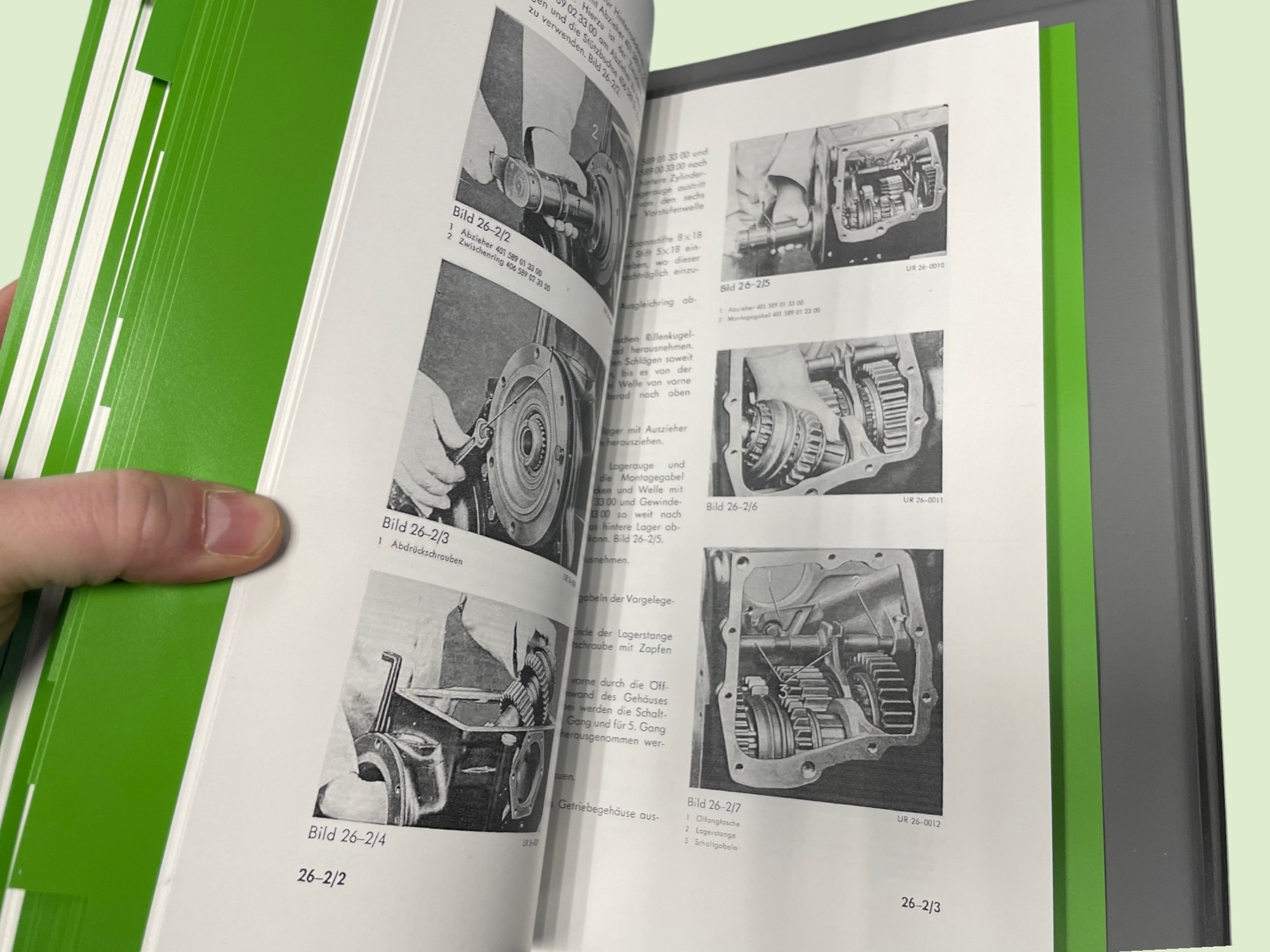 Werkstatthandbuch Unimog 421-411 - Boek210664u photoroom - 10664U