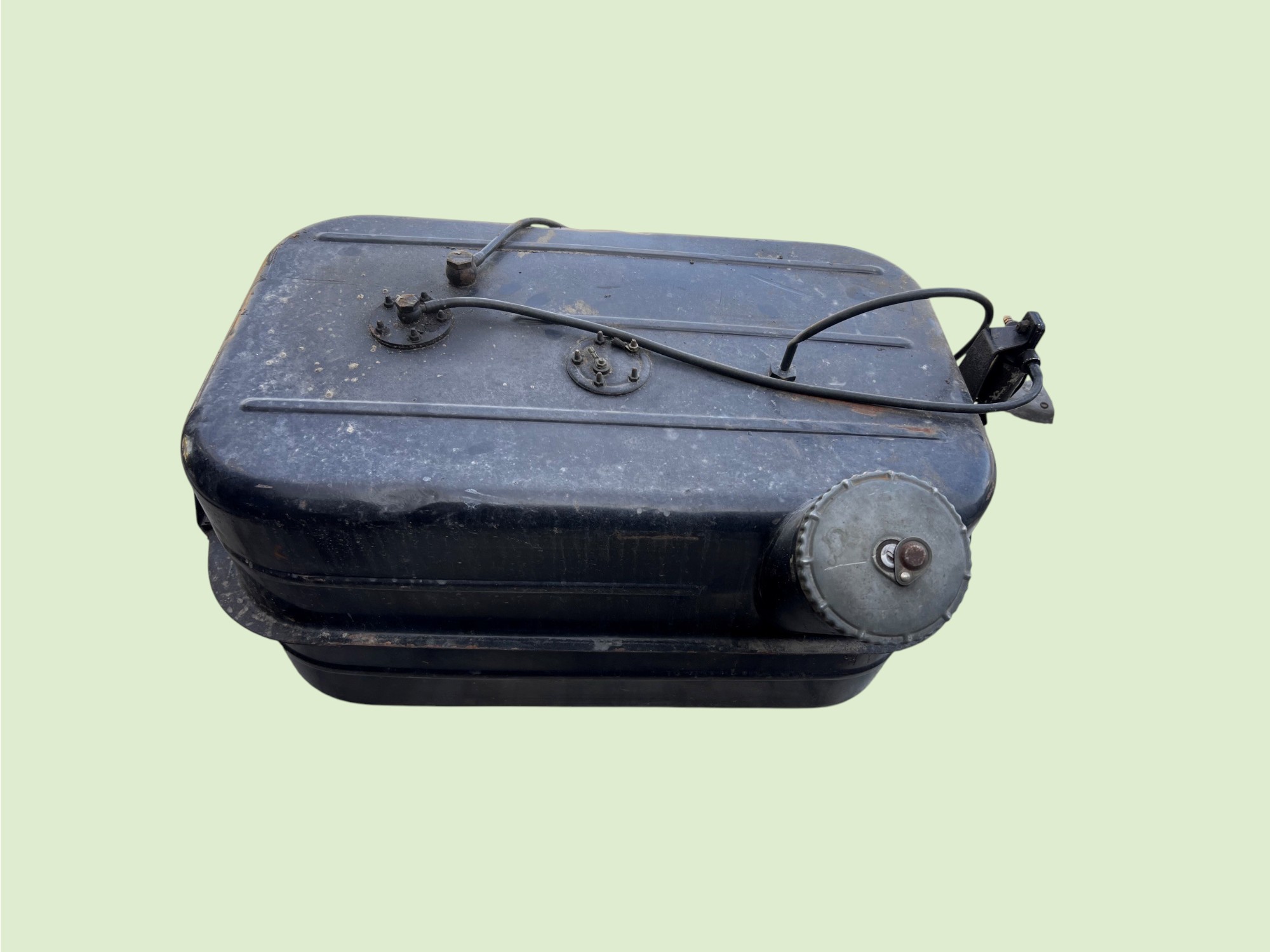 Nette gebruikte brandstoftank Unimog 403/406/416 , inclusief ophangbeugels en voorfilter - Brandstoftank110731u - 10731U