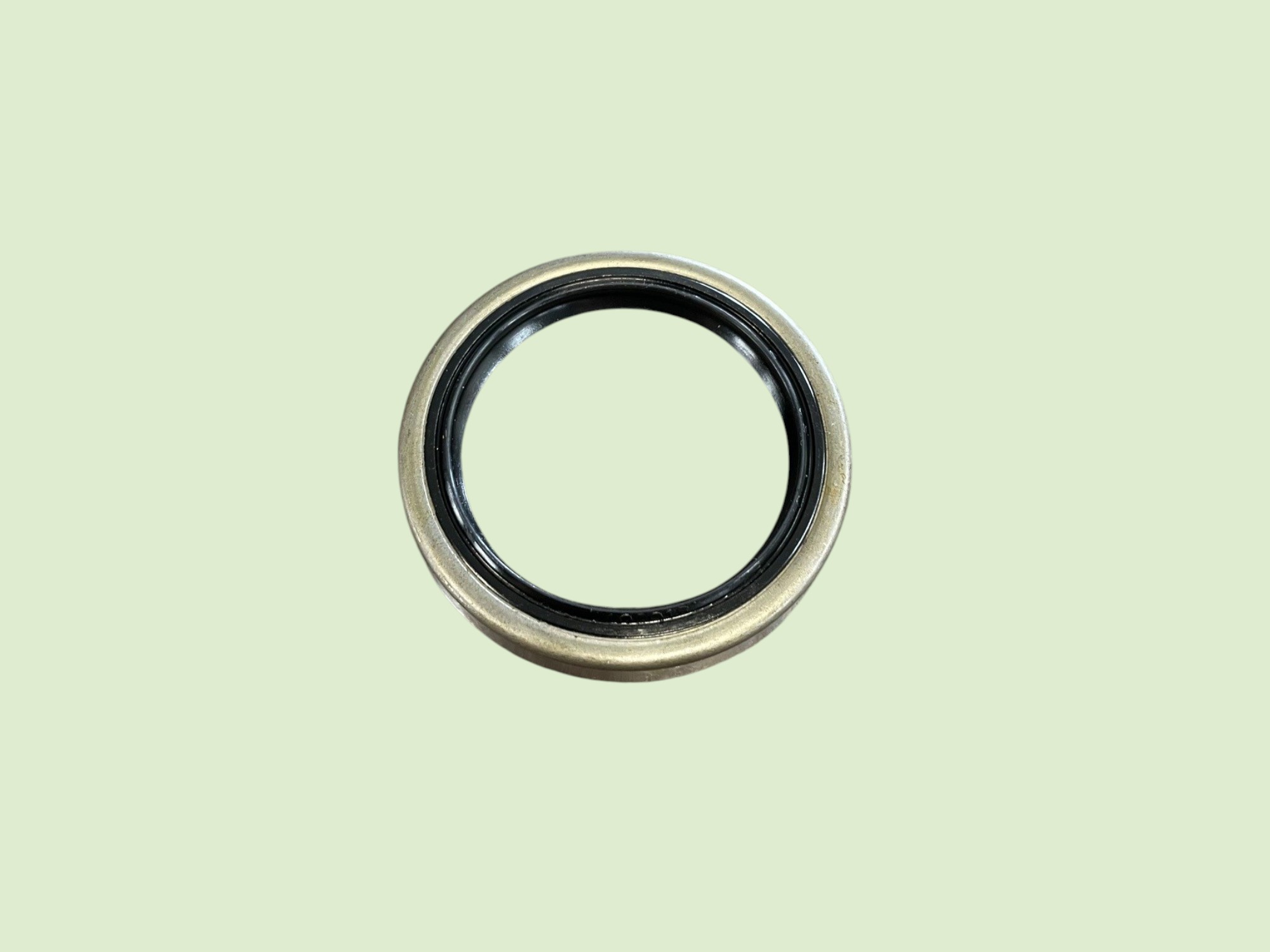 Shaft seal for auxiliary drive + bearing block, U2010/401/404/411 - Keerring110711u photoroom - 10711U