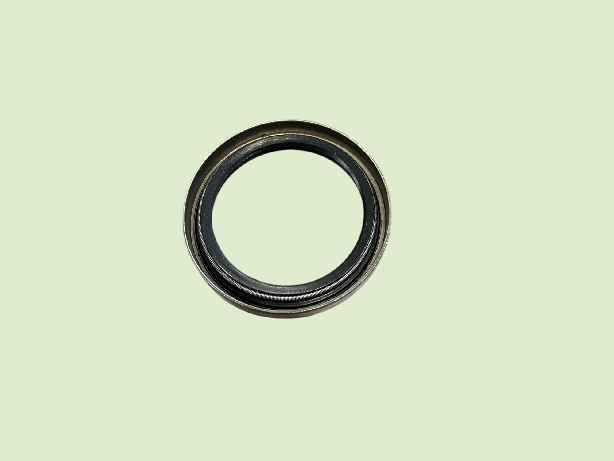 Shaft seal for auxiliary drive + bearing block, U2010/401/404/411 - Keerring210711u photoroom - 10711U