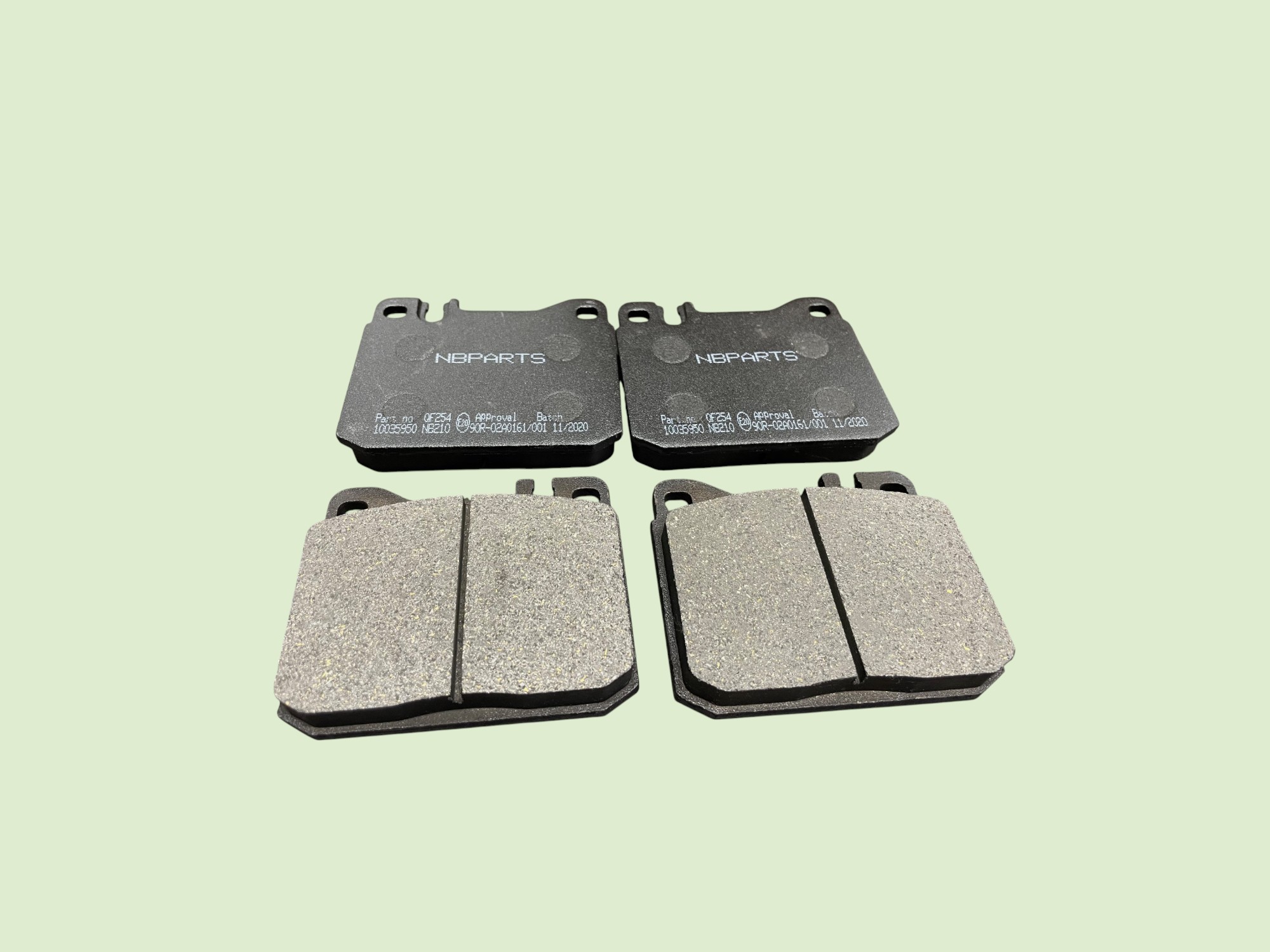Brake pads front (alternative for Unimog 403/406/416) - Remblokken110620u photoroom - 10620U