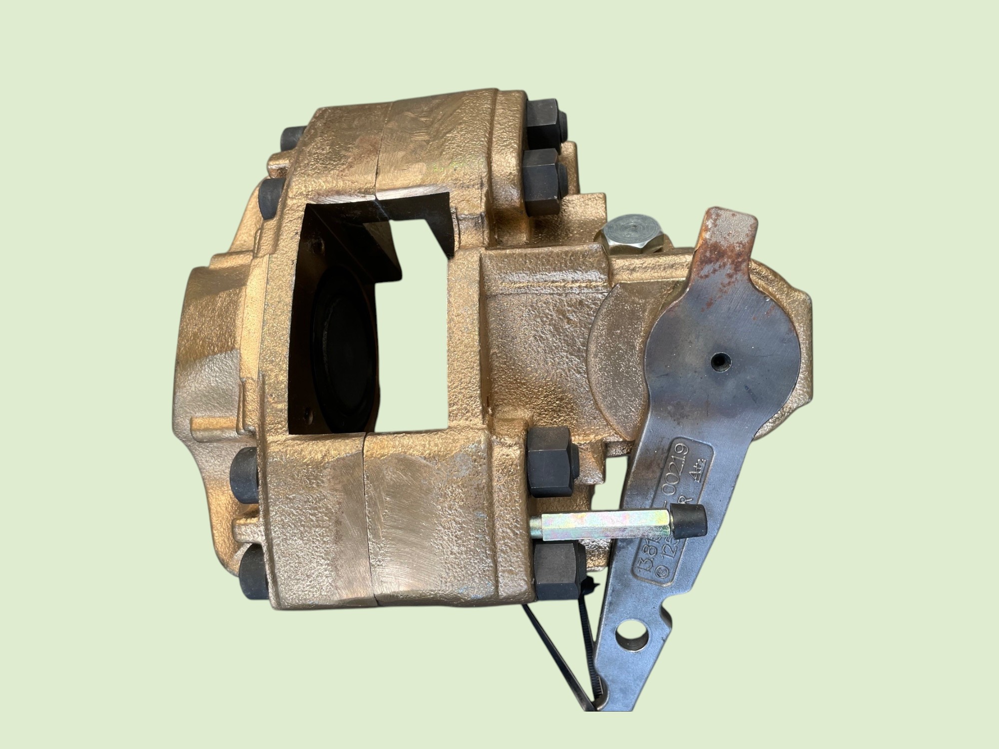 Reconditioned Brake Caliper Right Rear - Remklauwrechtsachter310495u photoroom - 10495U