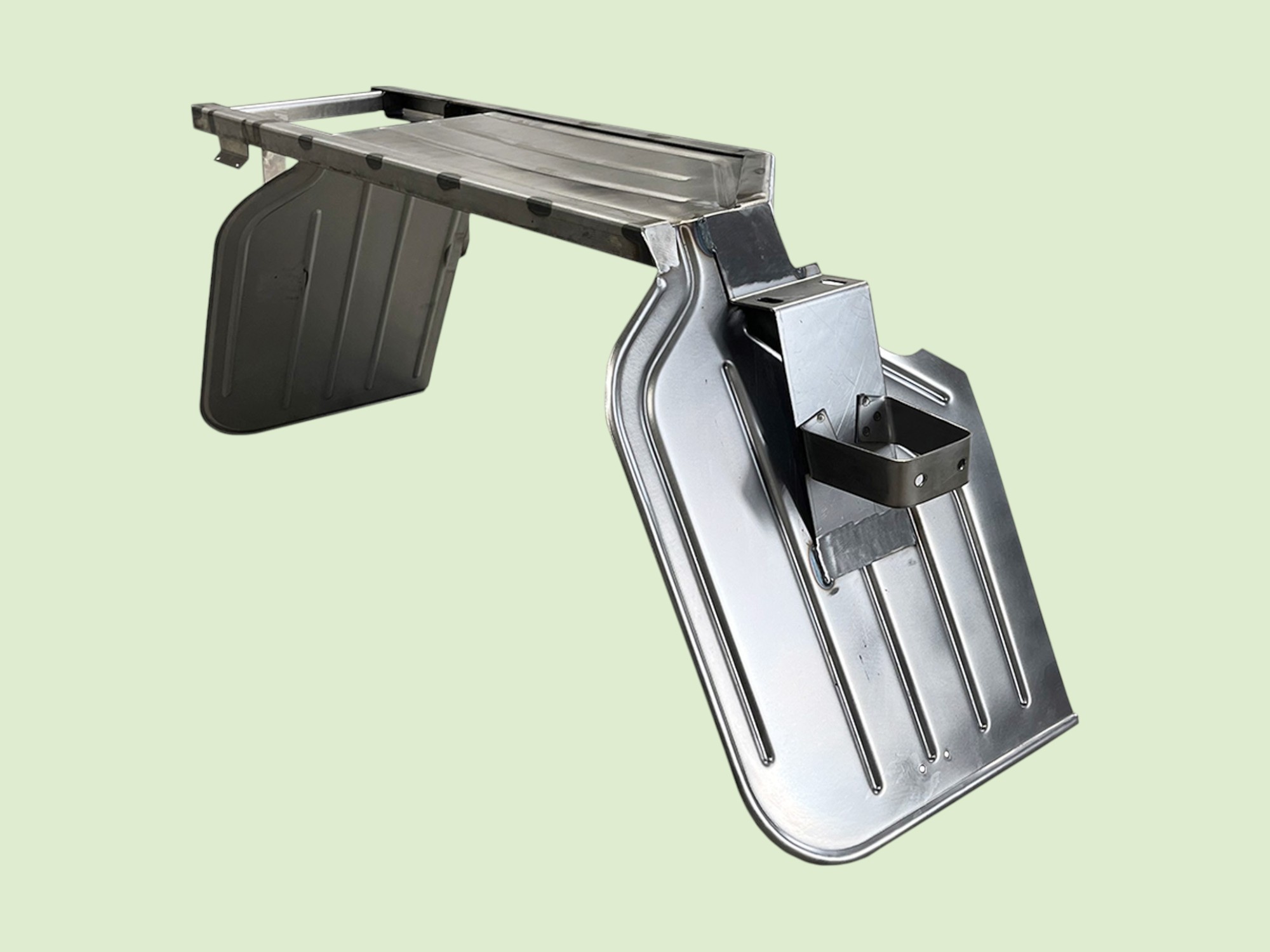 Spatbord links achter Unimog 406 - Spatbordachterlinks4061um0136 - UM0136