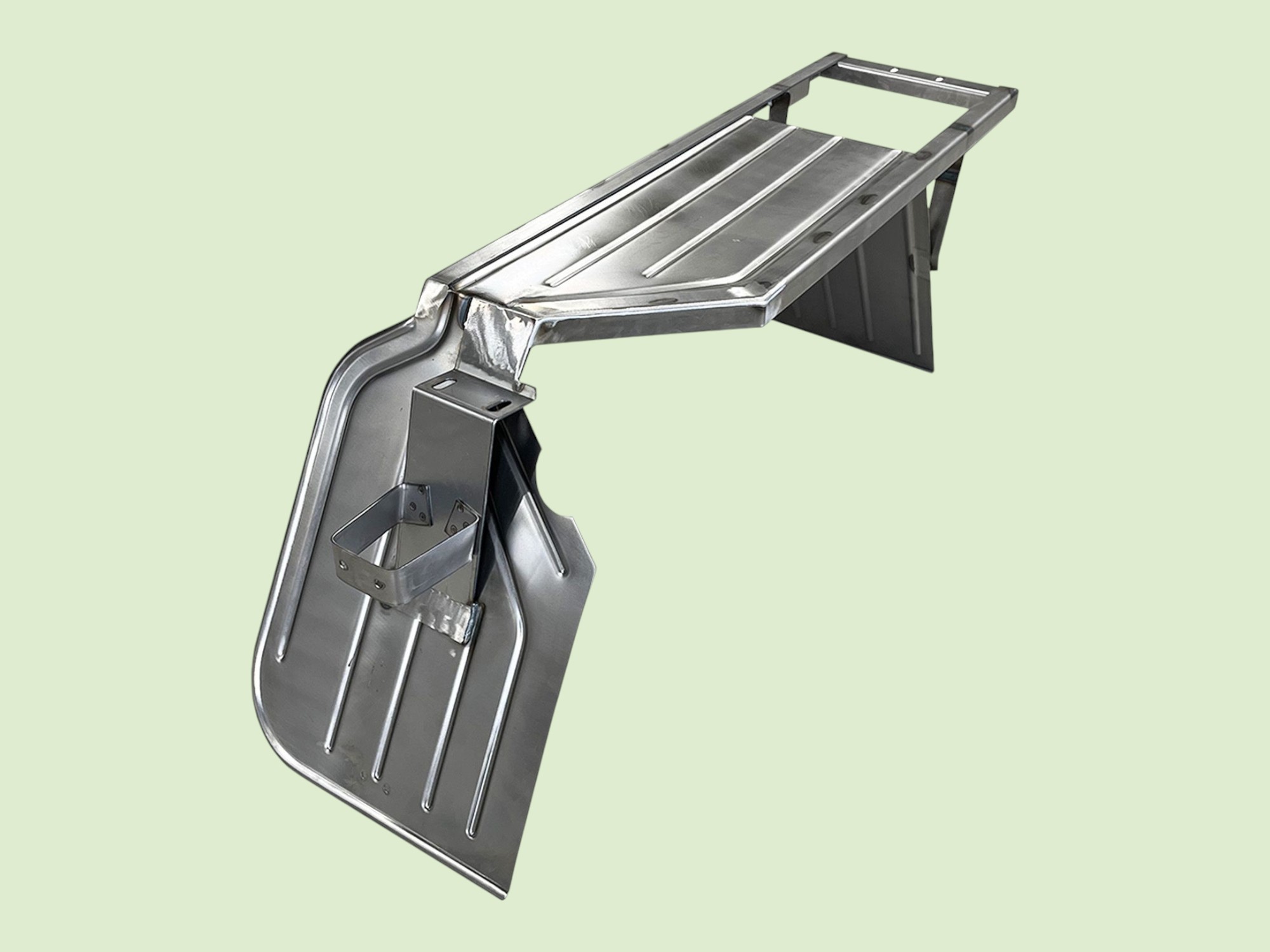 Spatbord links achter Unimog 406 - Spatbordachterlinks4062um0136 - UM0136