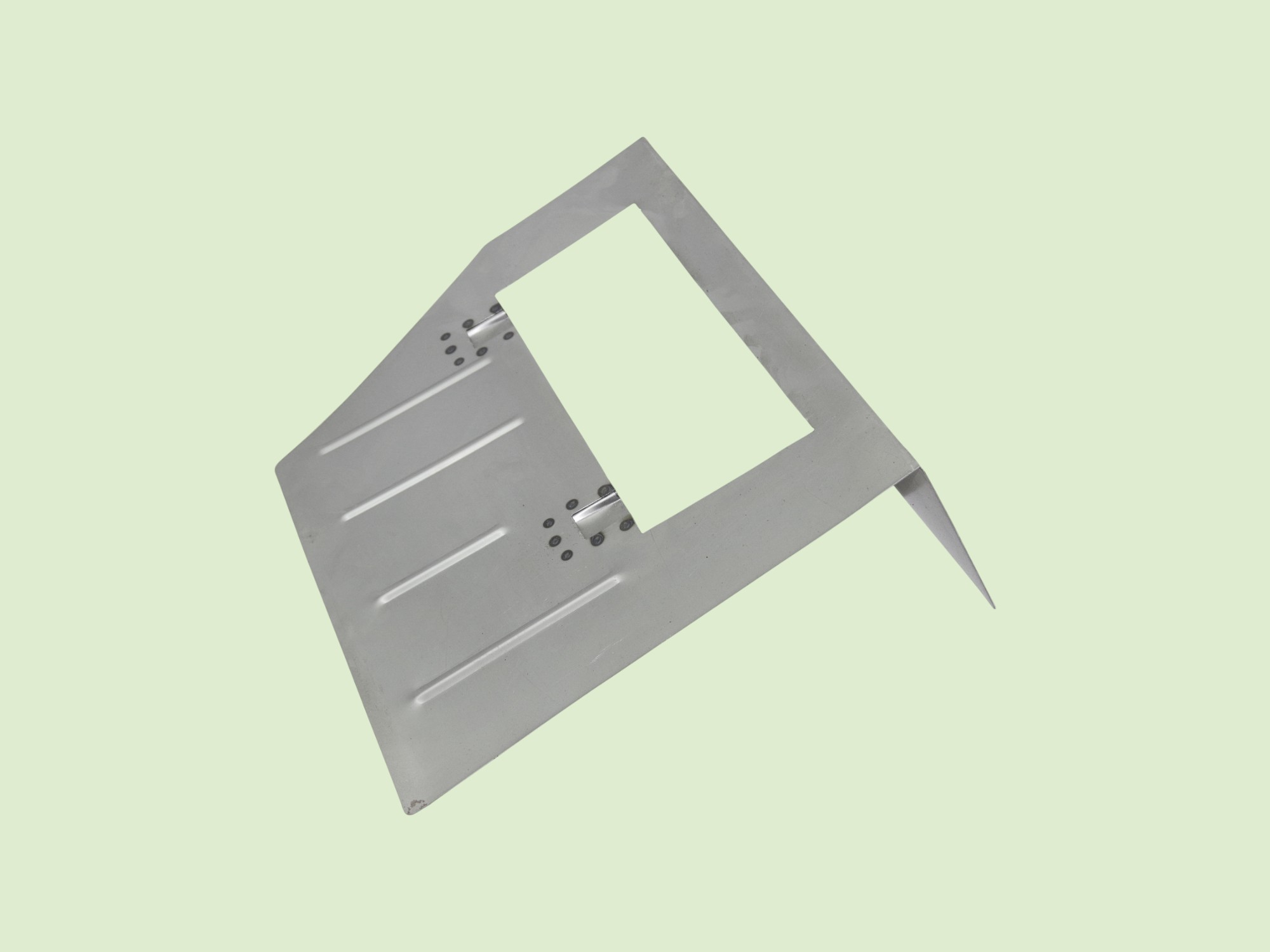 Vloerpaneel onder passagiersstoel U2010/401 - Vloerplaneel1um0015 photoroom - UM0015