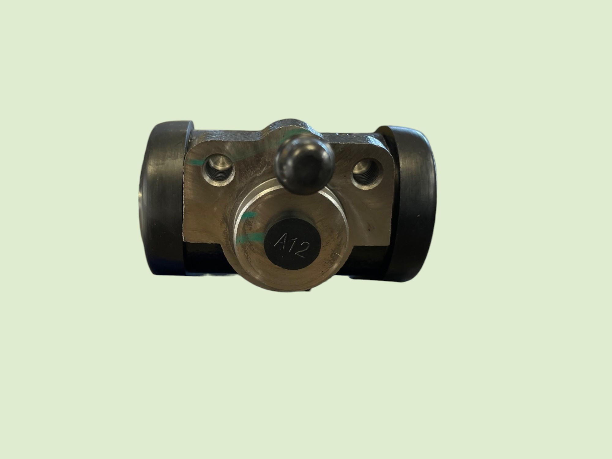 Wheel brake cylinder for 34.92 mm - Wielremcilinder110702u photoroom - 10702U